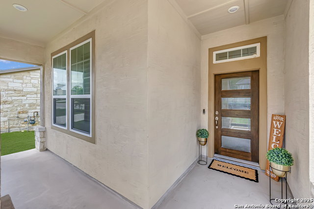Listing photo id 1 for 6827 Bella Verso