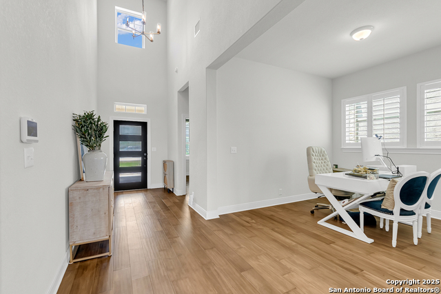 Listing photo id 2 for 6827 Bella Verso