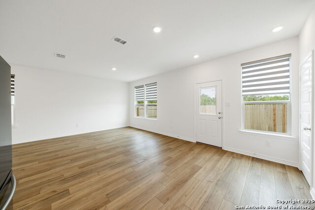 Image 12 of 32 For 10643 Military Drive West, #47