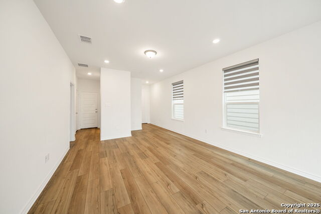 Image 13 of 32 For 10643 Military Drive West, #47