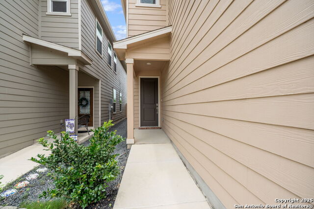 Image 2 of 32 For 10643 Military Drive West, #47