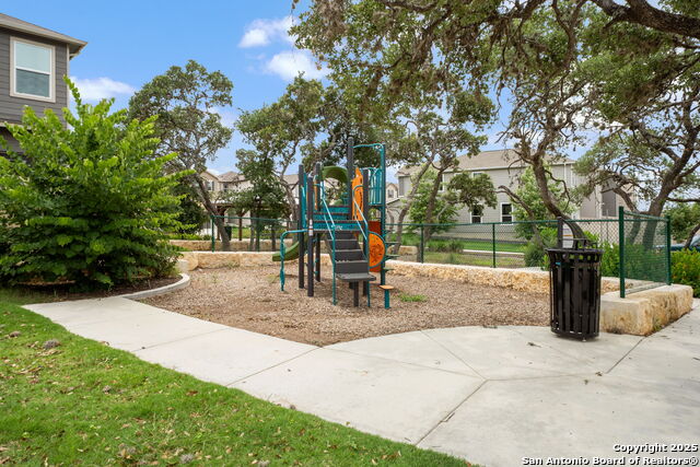 Image 31 of 32 For 10643 Military Drive West, #47