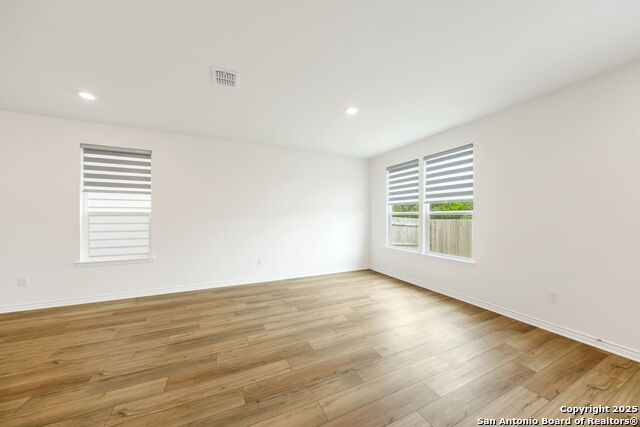 Image 7 of 32 For 10643 Military Drive West, #47