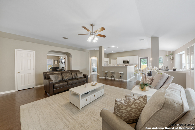 Listing photo id 7 for 13014 Essen  