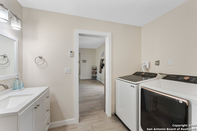 Image 3 of 58 For 8608 Foster Rd S