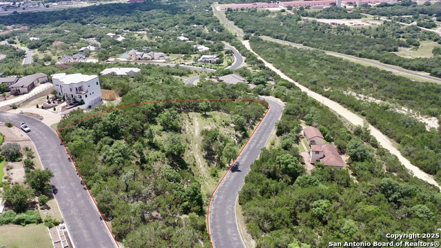 Listing photo id 7 for 25207 Rocky Hill