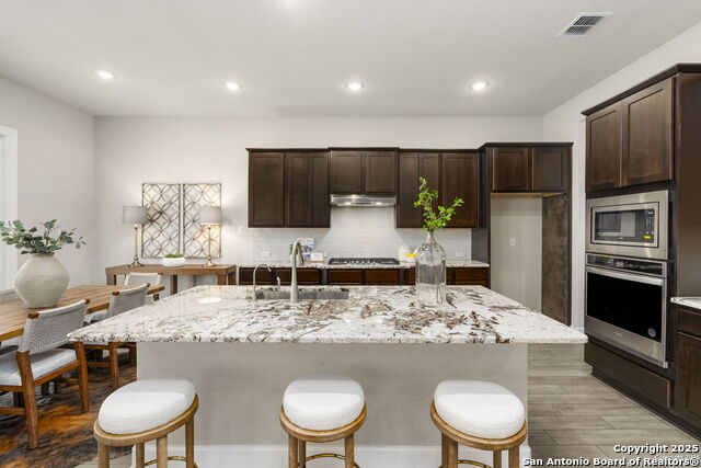 Image 15 of 42 For 8426 Sierra Hermosa