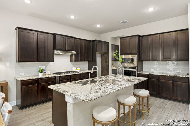 Image 16 of 42 For 8426 Sierra Hermosa