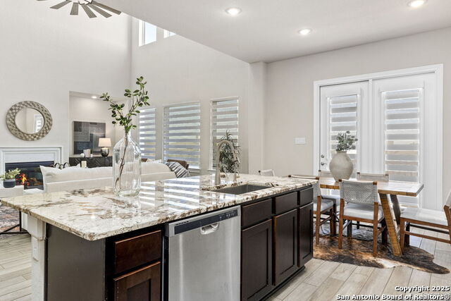 Image 18 of 42 For 8426 Sierra Hermosa