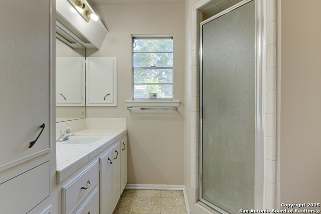 Image 10 of 30 For 1115 Haltown Dr