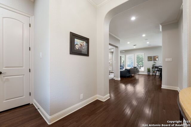 Image 4 of 37 For 314 Regent Cir