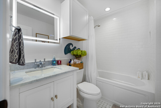 Listing photo id 12 for 24937 County Road 350