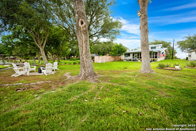Listing photo id 0 for 24937 County Road 350