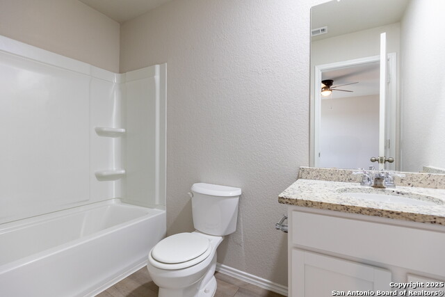 Image 18 of 30 For 7239 Converse Ridge  401