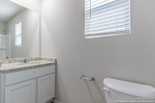 Image 22 of 30 For 7239 Converse Ridge  401