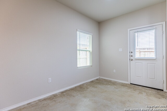 Image 7 of 30 For 7239 Converse Ridge  401