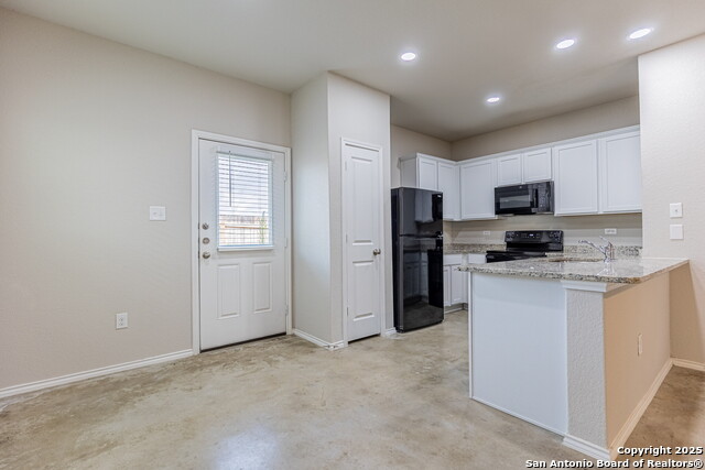 Image 8 of 30 For 7239 Converse Ridge  401