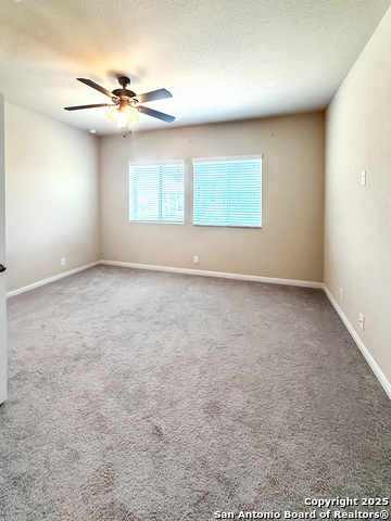 Listing photo id 10 for 2035 Tillman Park