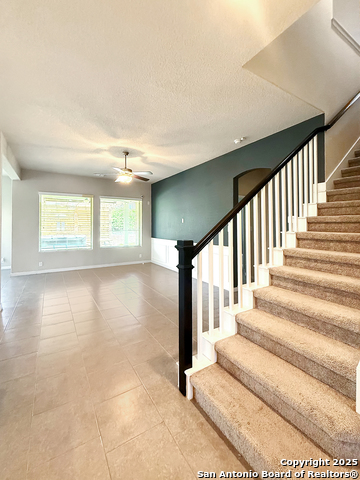 Listing photo id 7 for 2035 Tillman Park