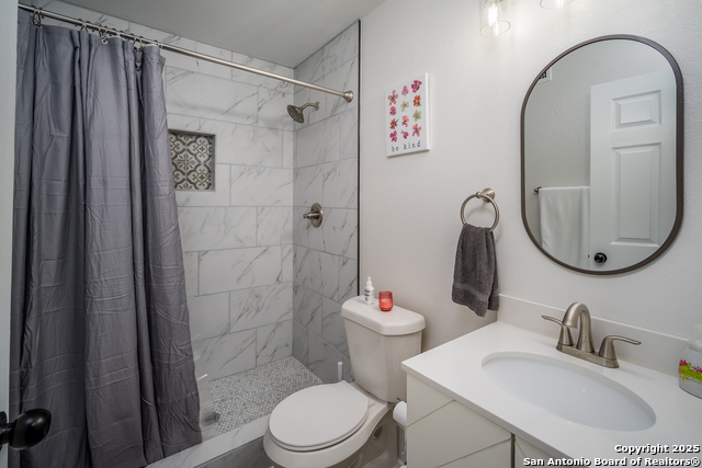 Image 25 of 41 For 128 Blanco