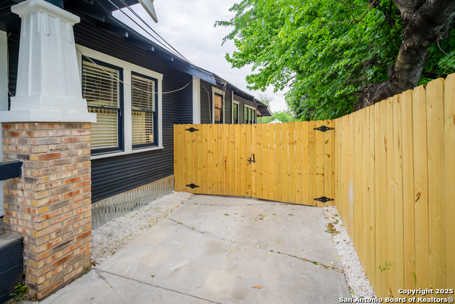 Image 6 of 41 For 128 Blanco