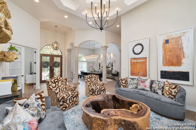 Image 12 of 50 For 10211 Oak Forest
