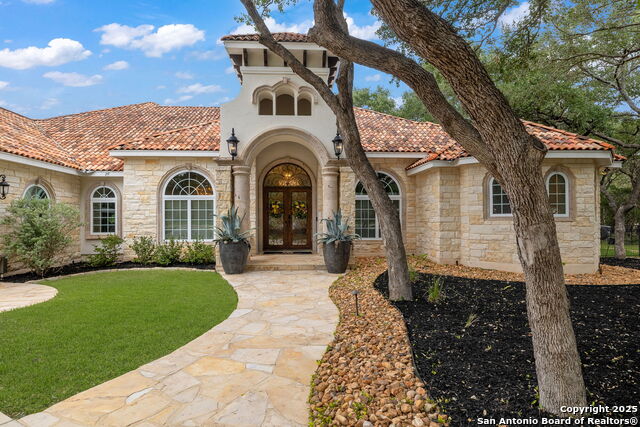 Image 2 of 50 For 10211 Oak Forest