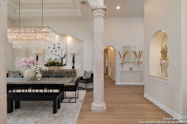 Image 20 of 50 For 10211 Oak Forest