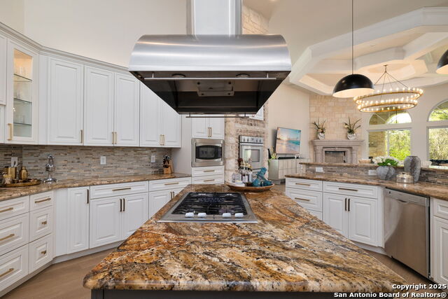 Image 27 of 50 For 10211 Oak Forest