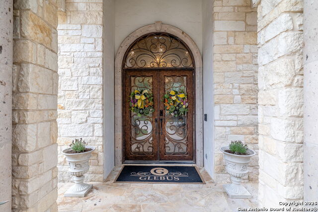 Image 4 of 50 For 10211 Oak Forest