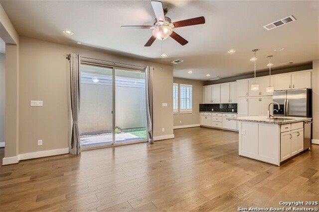Image 5 of 15 For 206 Ridgecrest  Unit