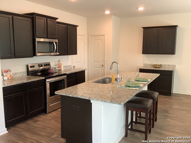 Image 2 of 10 For 7502 Anchor Canyon