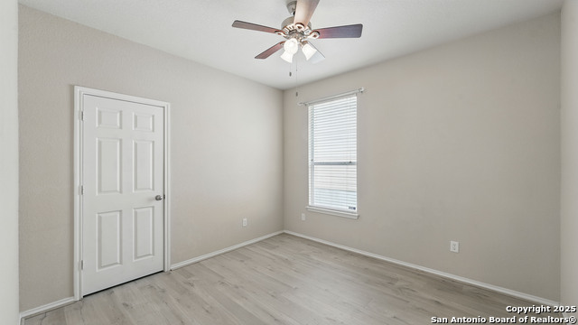 Listing photo id 16 for 860 Highland