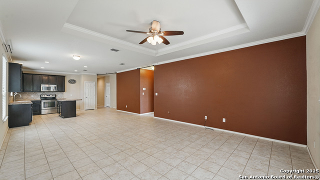 Listing photo id 22 for 860 Highland