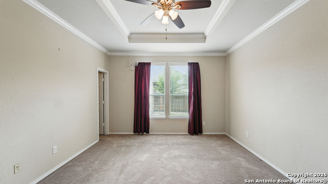 Listing photo id 26 for 860 Highland