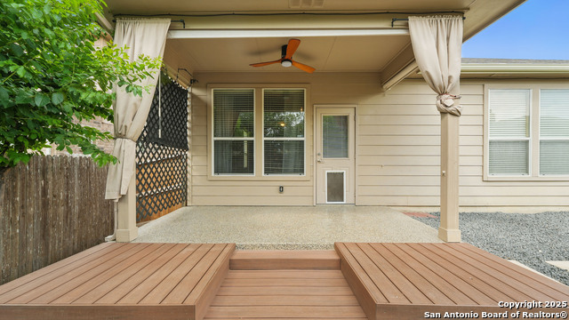 Listing photo id 31 for 860 Highland