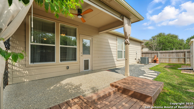 Listing photo id 32 for 860 Highland