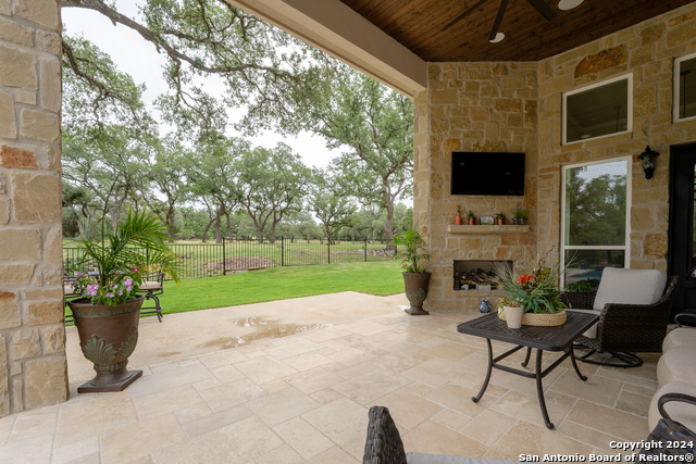 Listing photo id 30 for 507 Arthur Ct