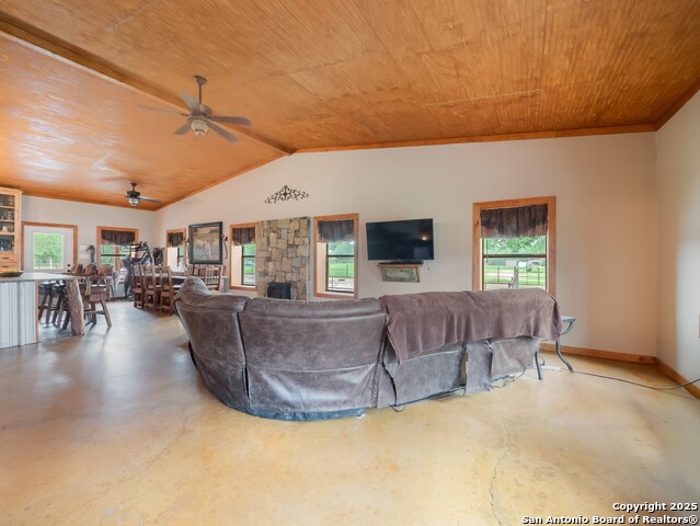 Image 4 of 48 For 486 County Rd 333