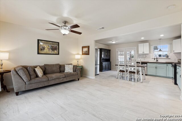Image 8 of 35 For 1315 Houston
