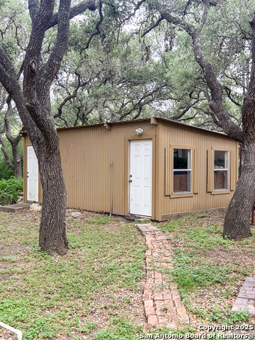 Image 15 of 15 For 214 Oak Hill