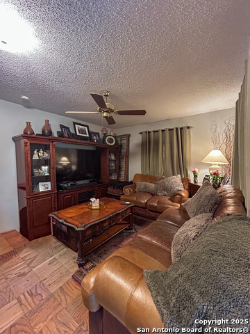 Image 5 of 15 For 214 Oak Hill