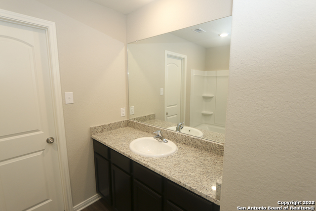 Image 11 of 20 For 12830 Cedarcreek Trl