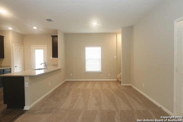 Image 3 of 20 For 12830 Cedarcreek Trl