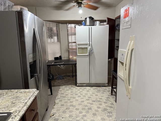 Image 21 of 24 For 9718 Caney Creek