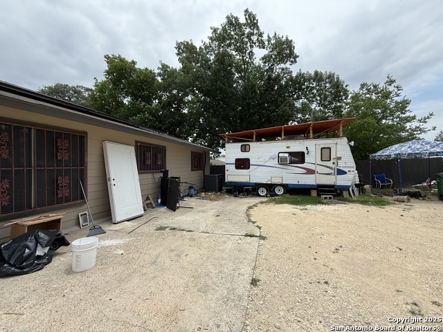Image 22 of 24 For 9718 Caney Creek