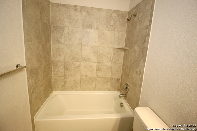 Image 12 of 18 For 2422 Castello Way