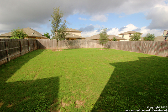 Image 15 of 18 For 2422 Castello Way
