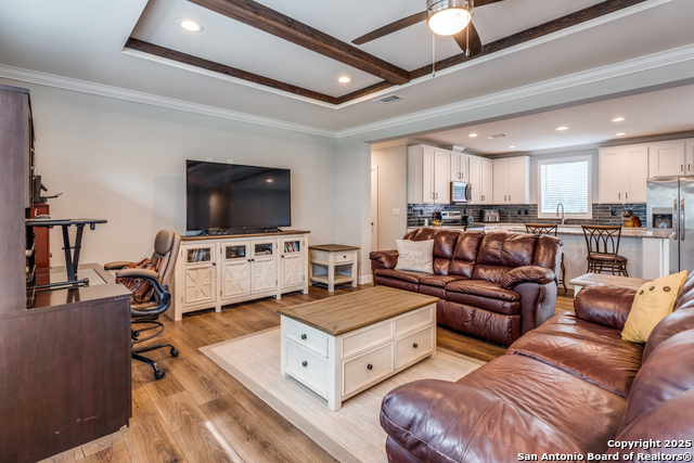 Listing photo id 12 for 1440 Nockenut