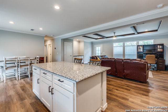 Listing photo id 16 for 1440 Nockenut